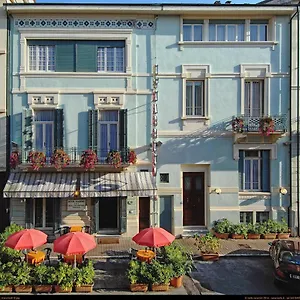 Отель Massimo, Виареджо