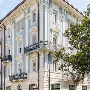 Aparthotel Vi, Viareggio