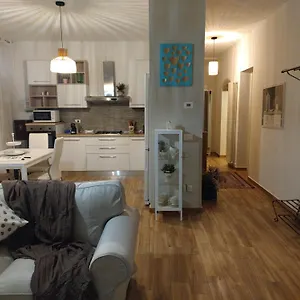 Apartment Glamour, Viareggio