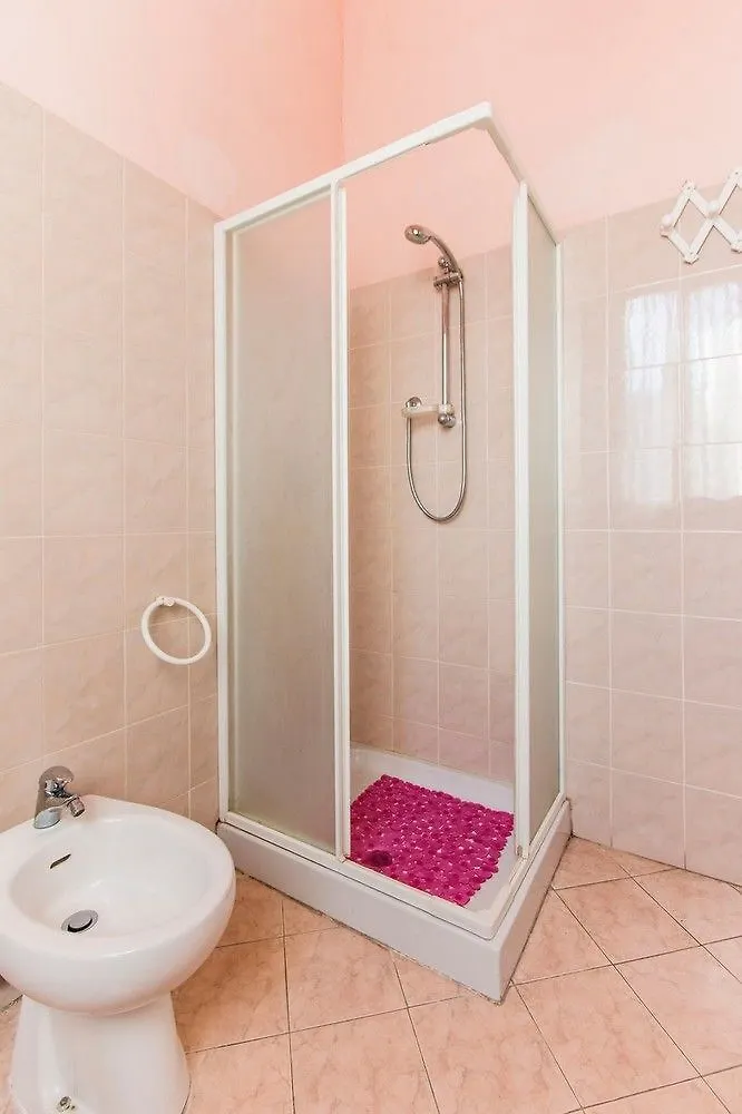 La Pineta E Il Mare Apartment Viareggio